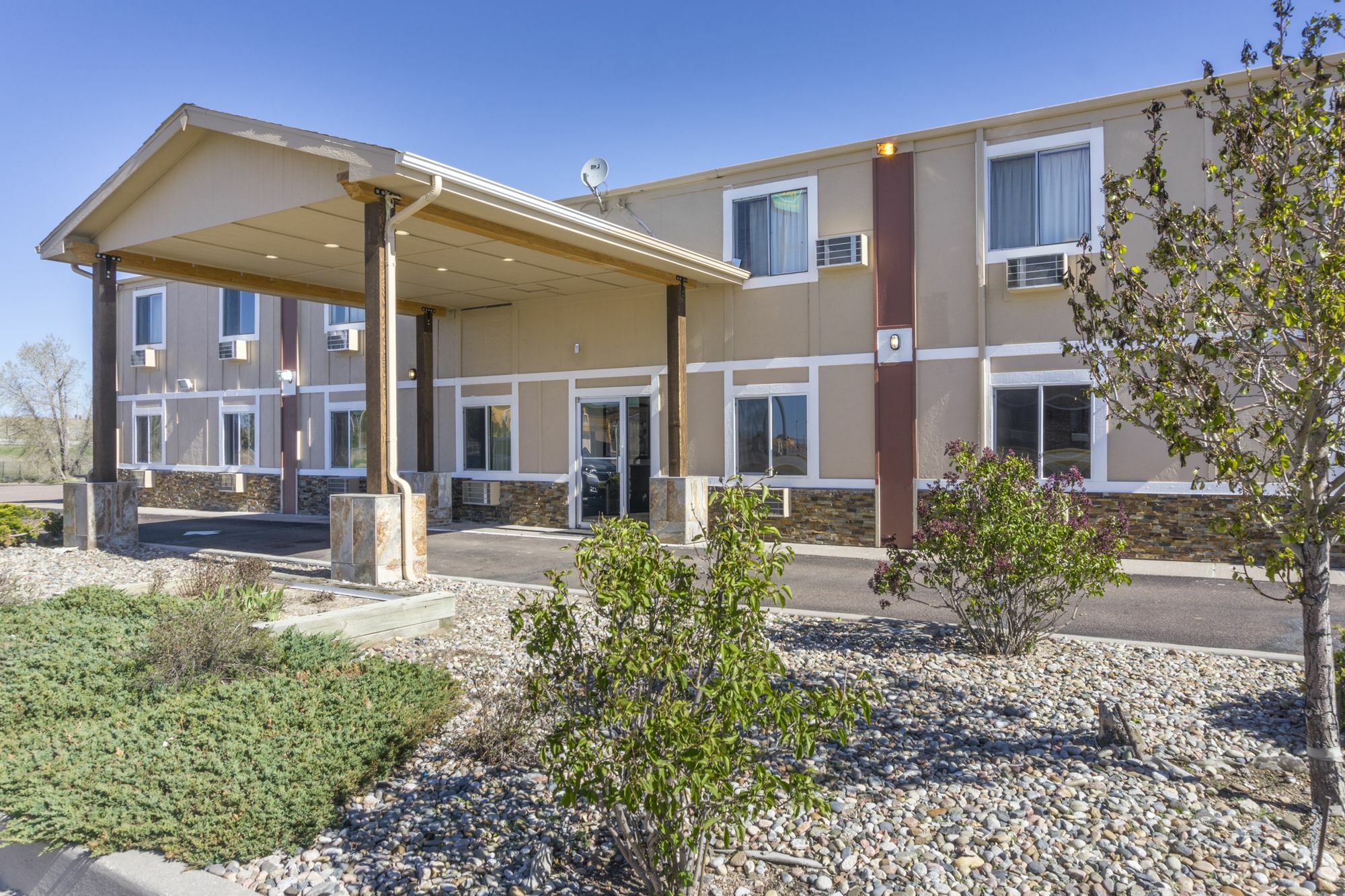 Super 8 By Wyndham Limon Hotel Exterior foto